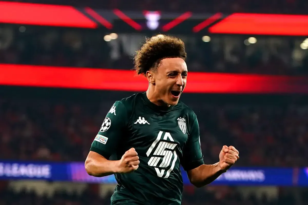FC Bayern München et Bayer Leverkusen Consultant pour Eliesse Ben Seshir – My Bundesliga