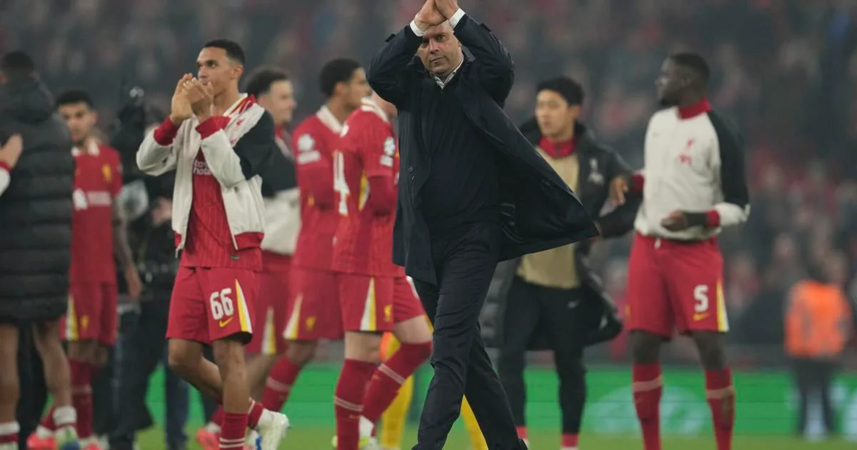 Arne Slot humilie Xabi Alonso alors que Liverpool bat le Bayer Leverkusen 4-0 en Ligue des champions