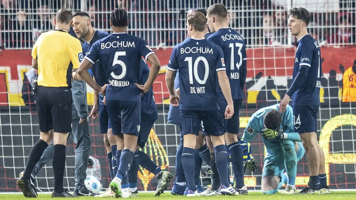 Bundesliga 2024-25 : la cour d’appel de l’Union Berlin se prononce contre le gardien de Bochum touché par un allume-feu et met en garde contre des « sales tours »