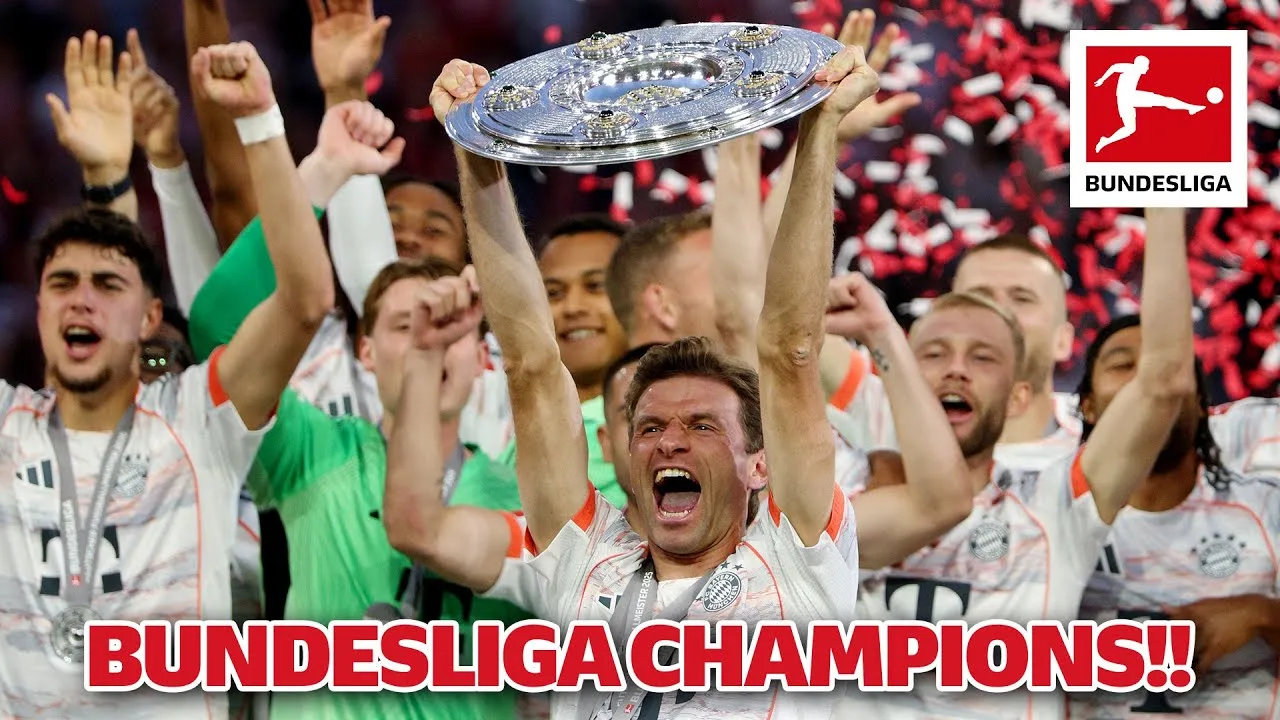 Le Bayern soulève le trophée! 🏆