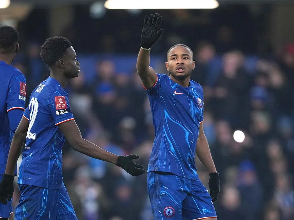 Bayern Munich s’est rendu à la chasse à Christopher Nkunku