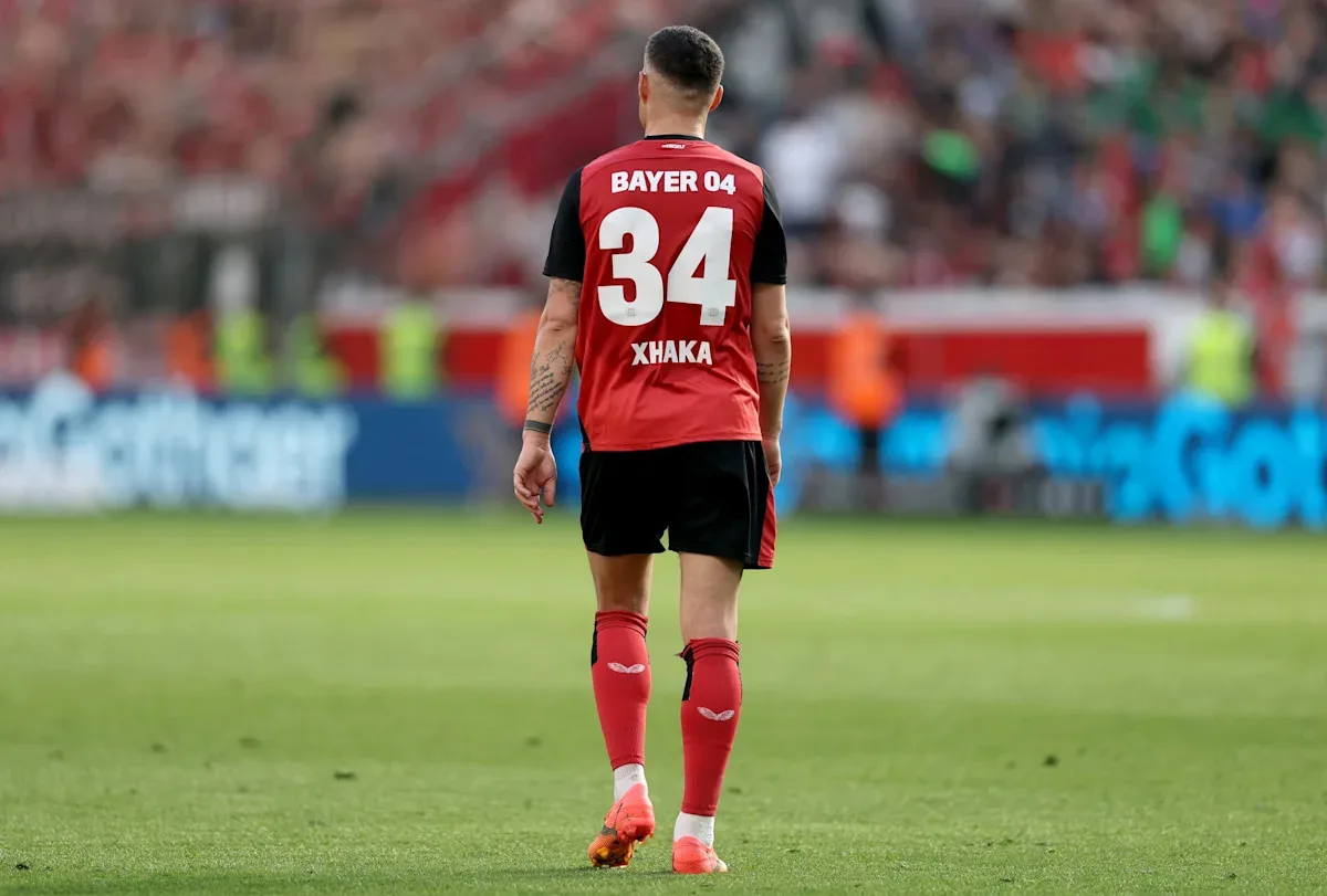 Granit Xhaka considère Bayer Leverkusen Future au milieu des discussions de départ de Xabi Alonso et Florian Wirtz