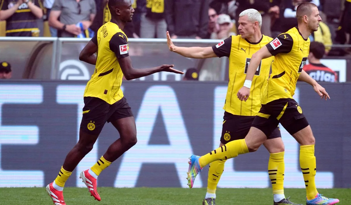 Ryerson et le Borussia Dortmund ont obtenu des matchs de la Ligue des champions lors de la dernière série: – Très heureux