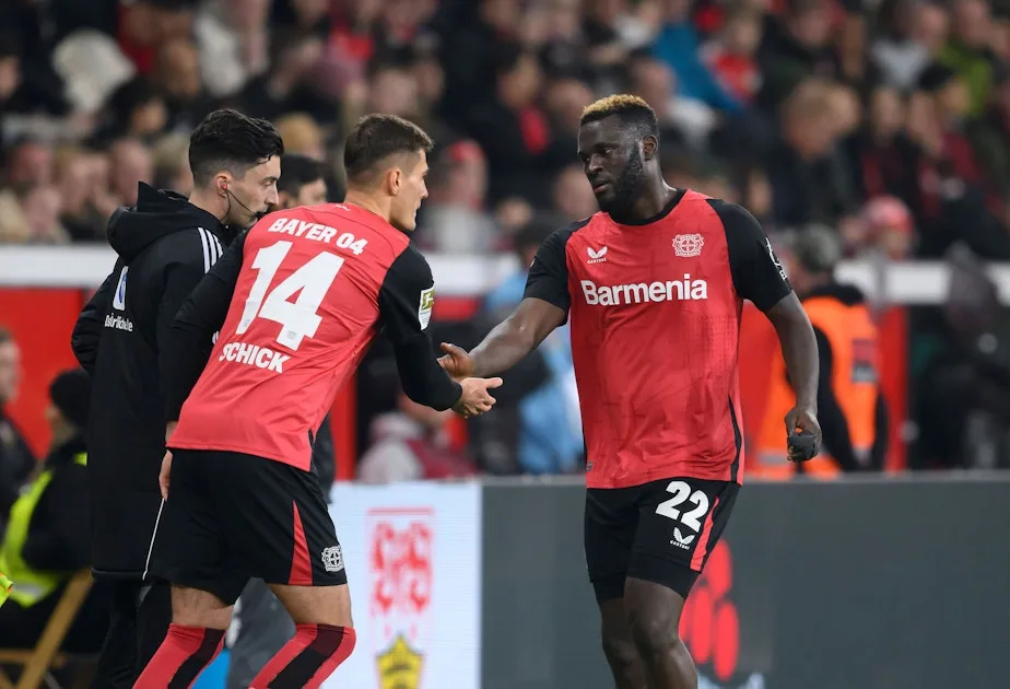 Bayer Leverkusen : Efficacité de Boniface et Schick dans la critique