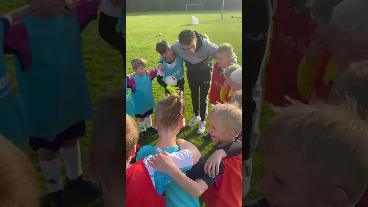 Wo soll ich noch hinkommen? 🤝😍 #fußball #football #soccer #bundesliga