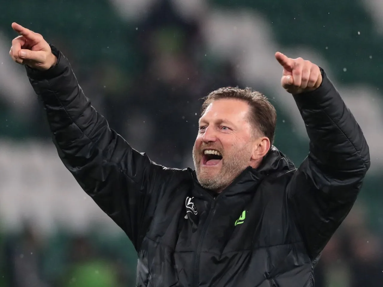 Aperçu : Wolfsburg contre Borussia Dortmund – pronostics, actualités de l’équipe, compositions