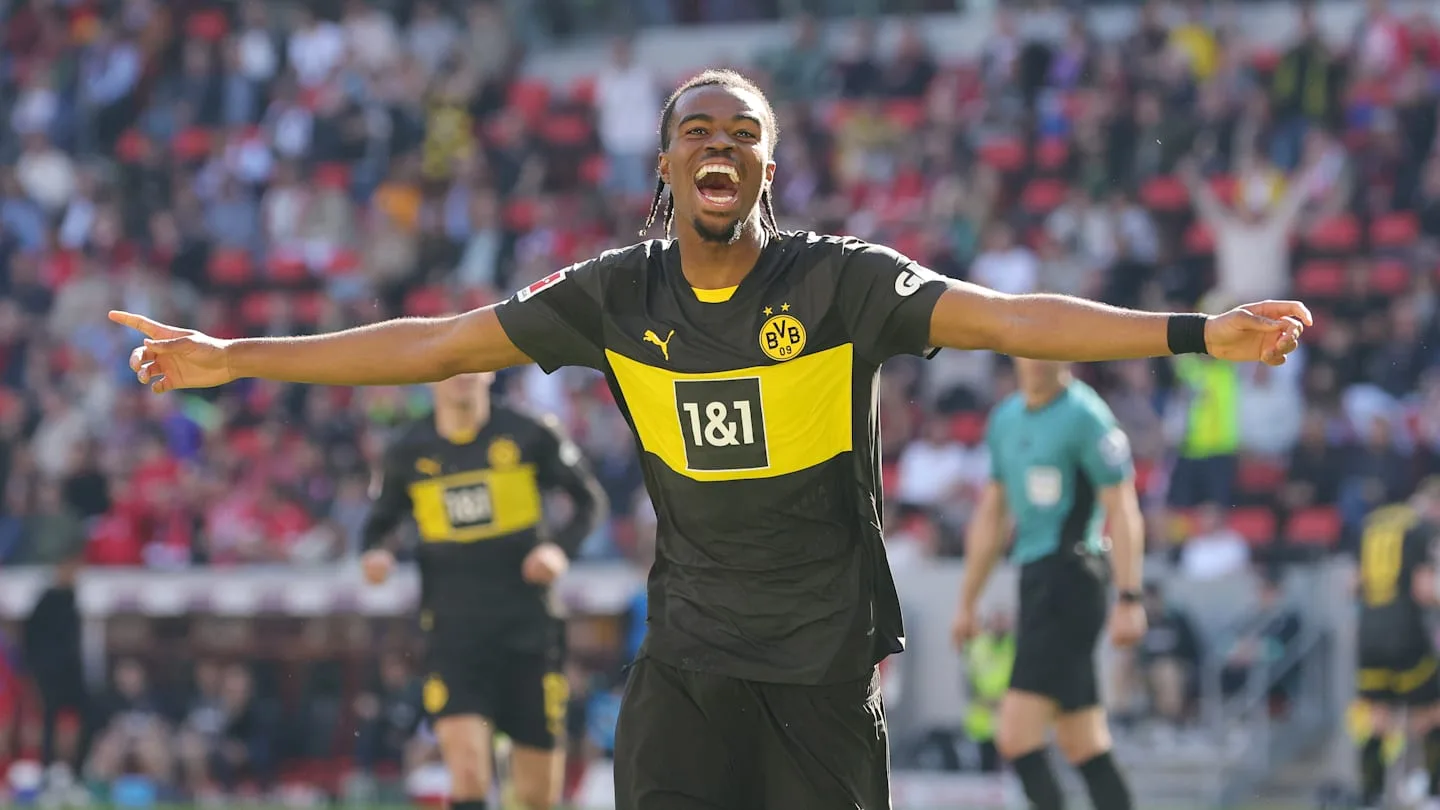 Chelsea remis au transfert Boost par le Borussia Dortmund U-tour