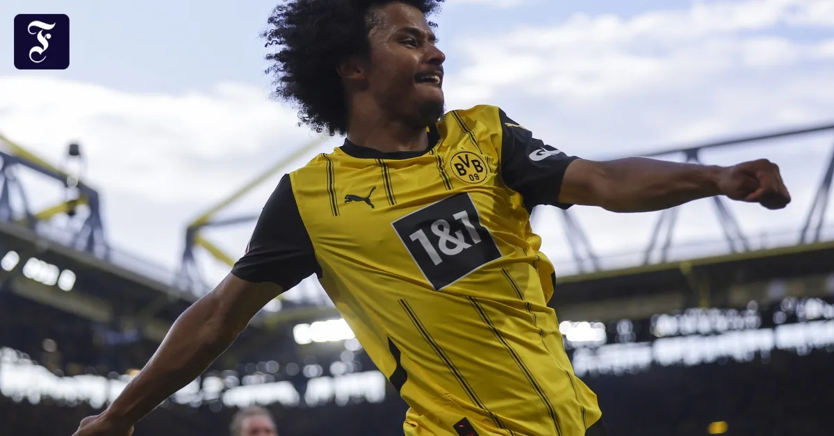 Borussia Dortmund après 4-0 contre Wolfsburg sur le parcours de la Ligue des champions
