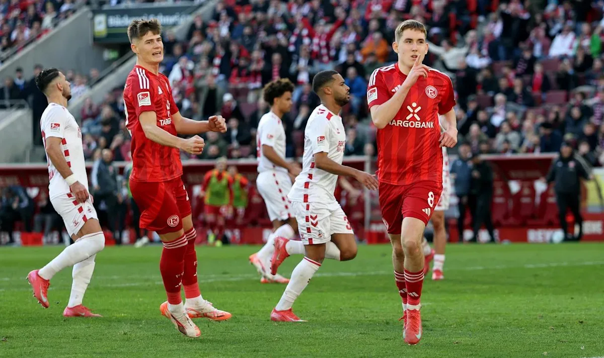 Köln signer 2.