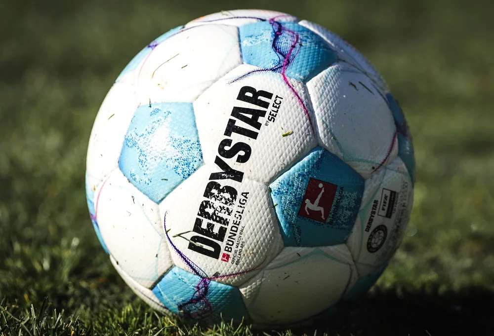 DFL seulement trois jours de match dans la Bundesliga et le 2e Bundesliga – le mauvais 9