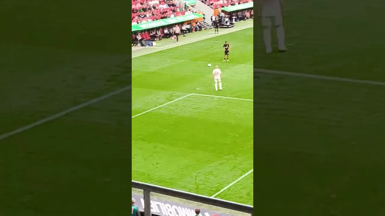 FC Augsburg vs. Eintracht Frankfurt Bundesliga