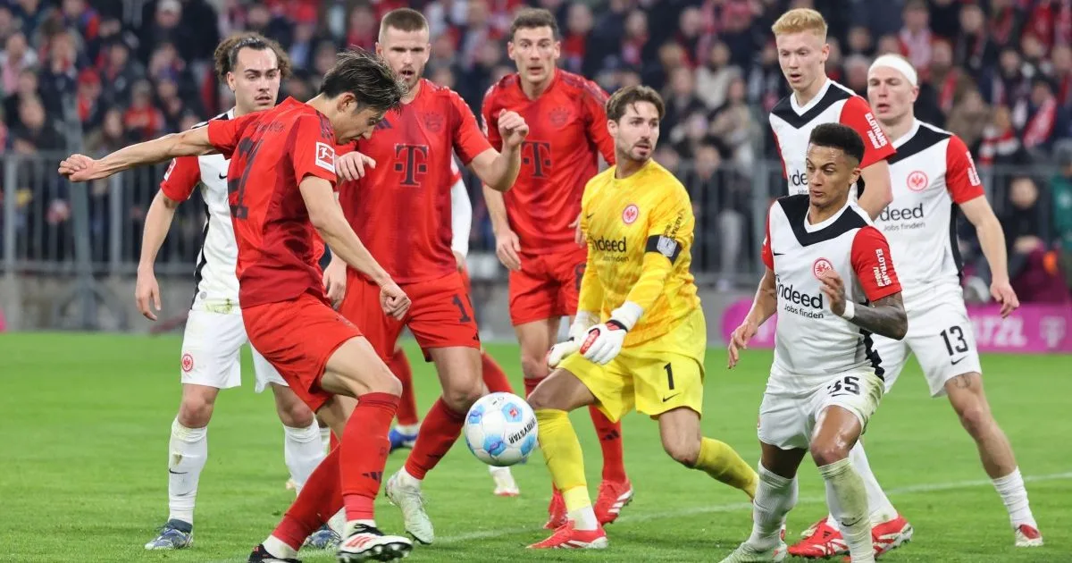 Bayern implacable Stay Huit points Clear, a battu Francfort 4-0