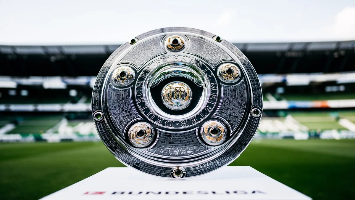 La plaque gagnante du championnat Bundesliga: Tout ce que vous devez savoir sur le Meisterschale!