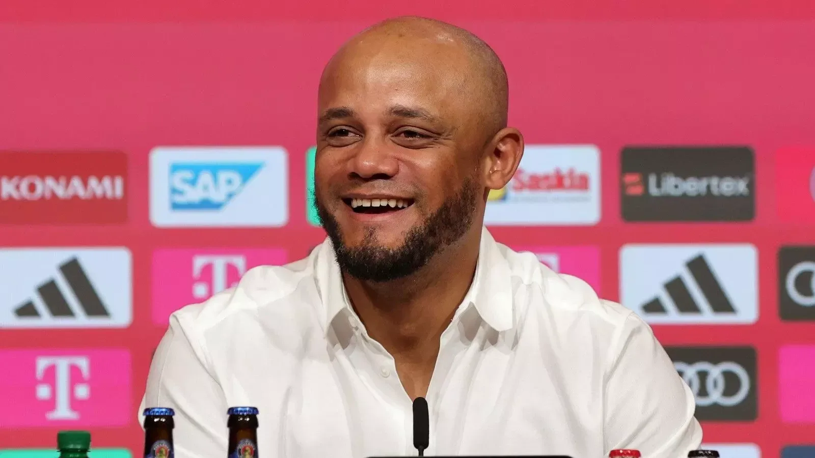 Vincent Kompany réfléchit à la saison exigeante après avoir remporté Bundesliga dans la première campagne