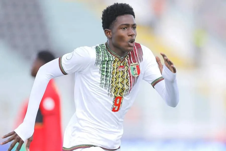 Le Bayer Leverkusen fait une offre pour N’Djicoura Raymond Bomba