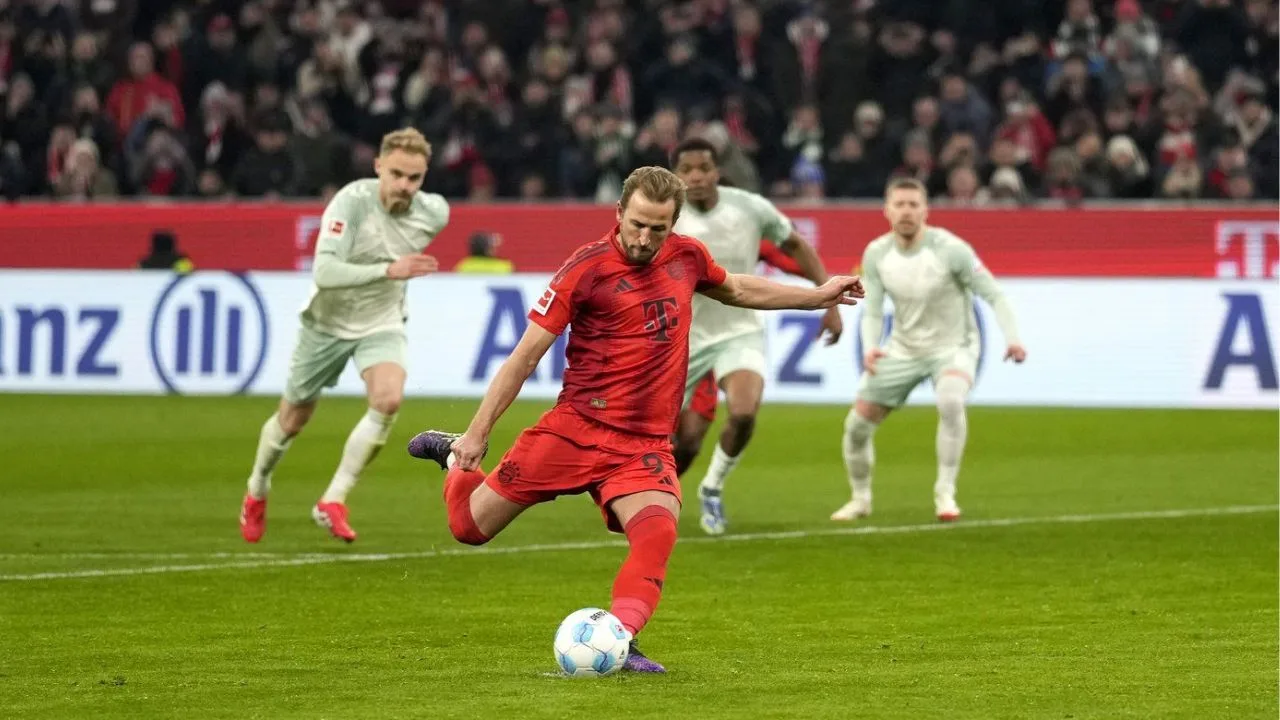Bundesliga Roundup: Kane marque le double de pénalité dans la victoire du Bayern contre Brême