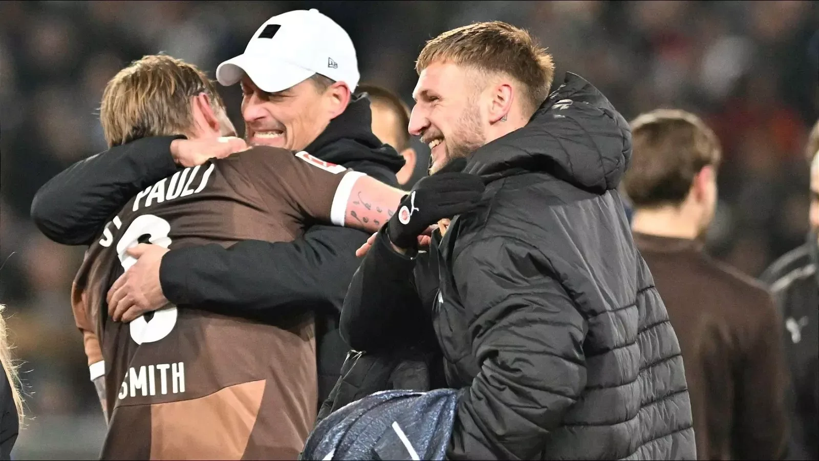 Relégation Les combats de chiens se réchauffent à Bundesliga Climax