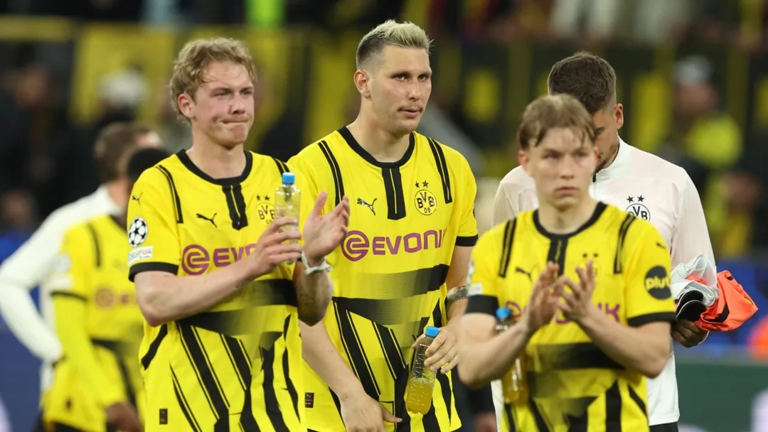 Dortmund réfléchit pourquoi ils ne peuvent pas reproduire l’esprit de la Ligue des champions en Bundesliga