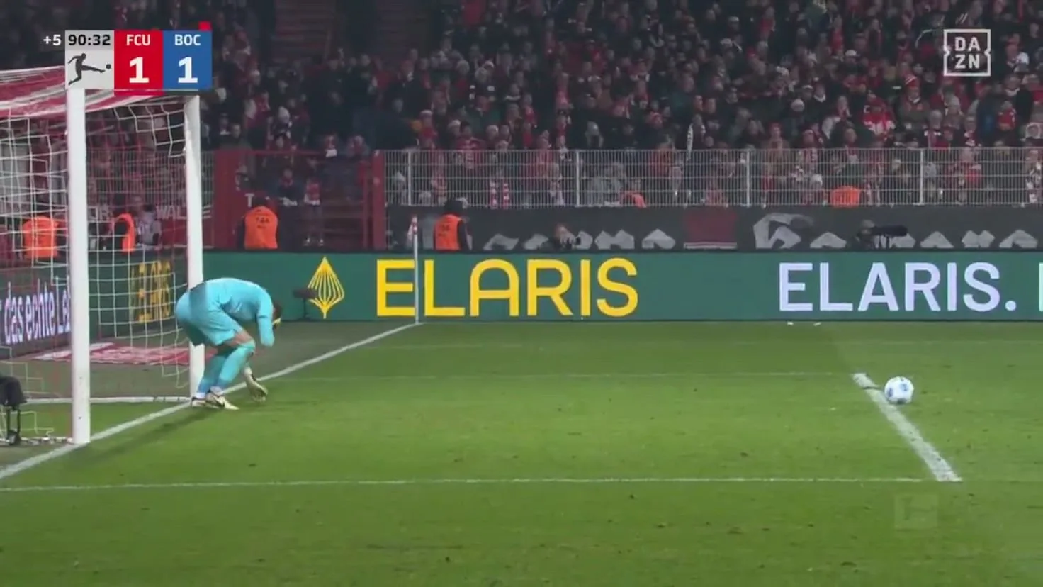Chaos le jour du match : le gardien de but des KOs plus légers arrête le match de Bundesliga – AS USA