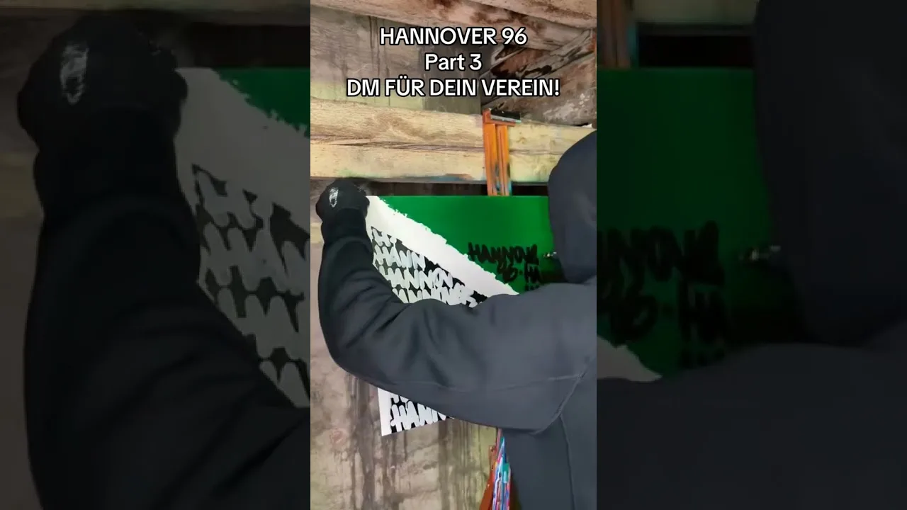 DM! GEWINN WIRD ZU 100% GESPENDET! #fußball #graffiti #canvas #bundesliga #shorts