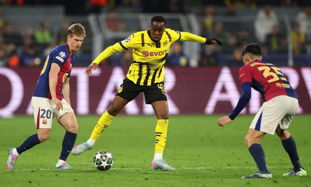 Arsenal devant Chelsea dans la course pour signer l’ailier du Borussia Dortmund Jamie Gittens