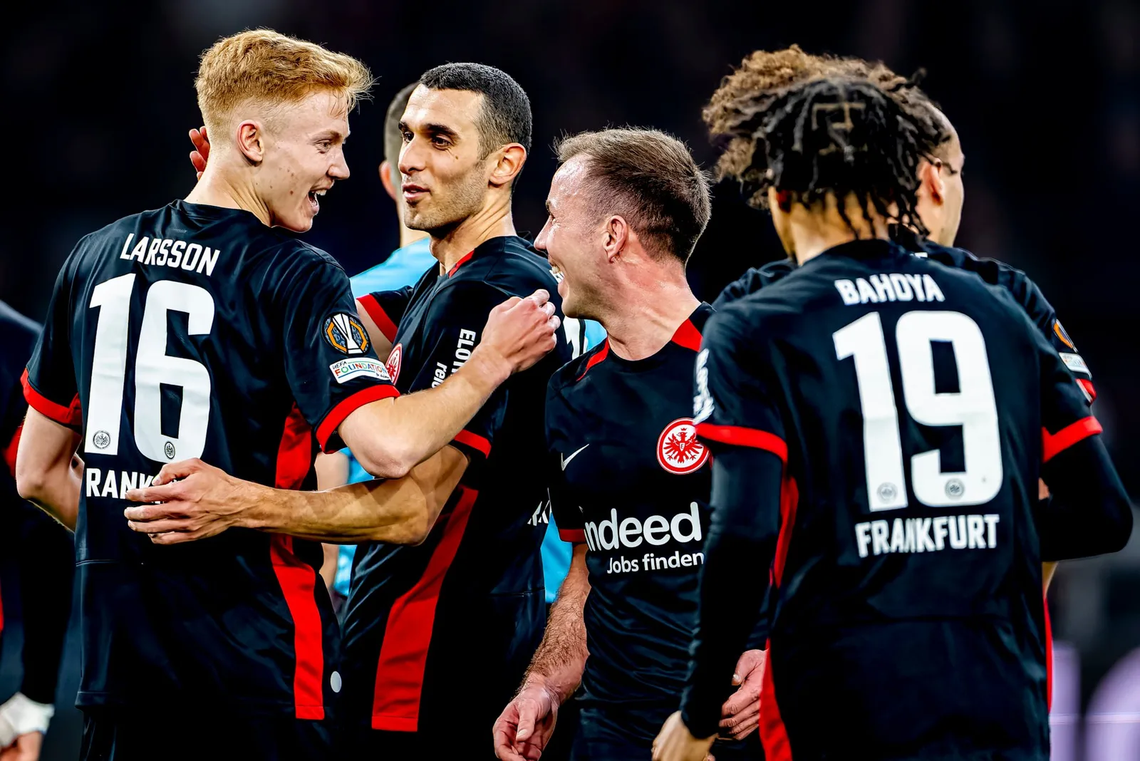 Liverpool fait avancer pour signer la star de Bundesliga «  exceptionnelle  » malgré le barrage routier de Man City