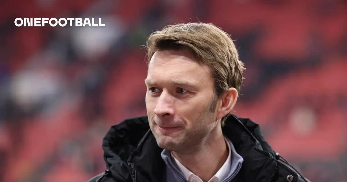 Bayer Leverkusen : Rolfes calme la polémique Hofmann et prépare l’après-Xabi Alonso