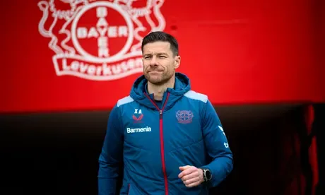 Xabi Alonso, un cadeau unique pour les membres de son staff au Bayer Leverkusen