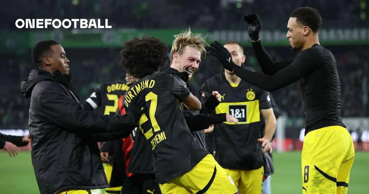 Borussia Dortmund Dortmund Linep contre Wolfsburg