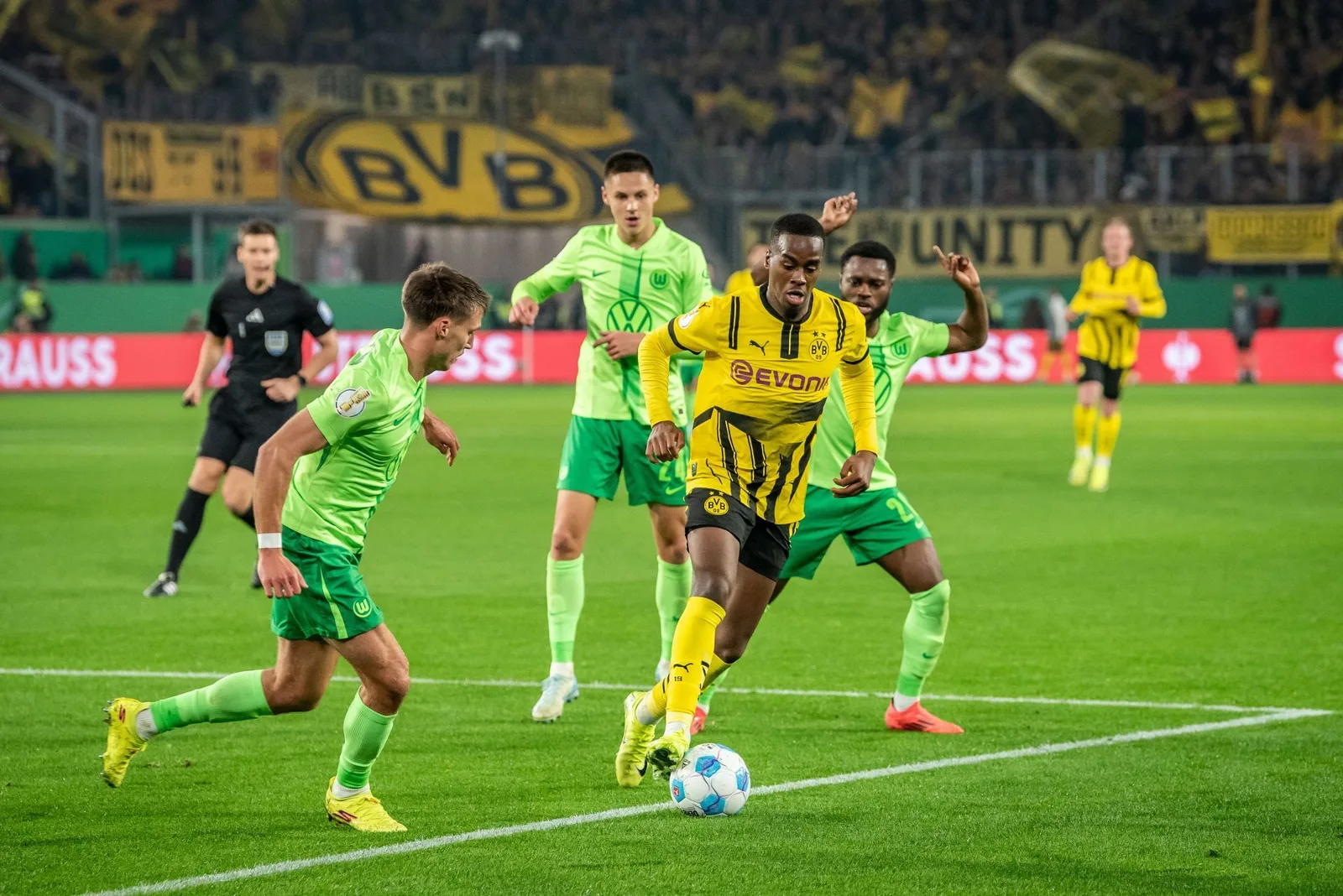 Borussia Dortmund vs Wolfsburg Prédiction et conseils de paris