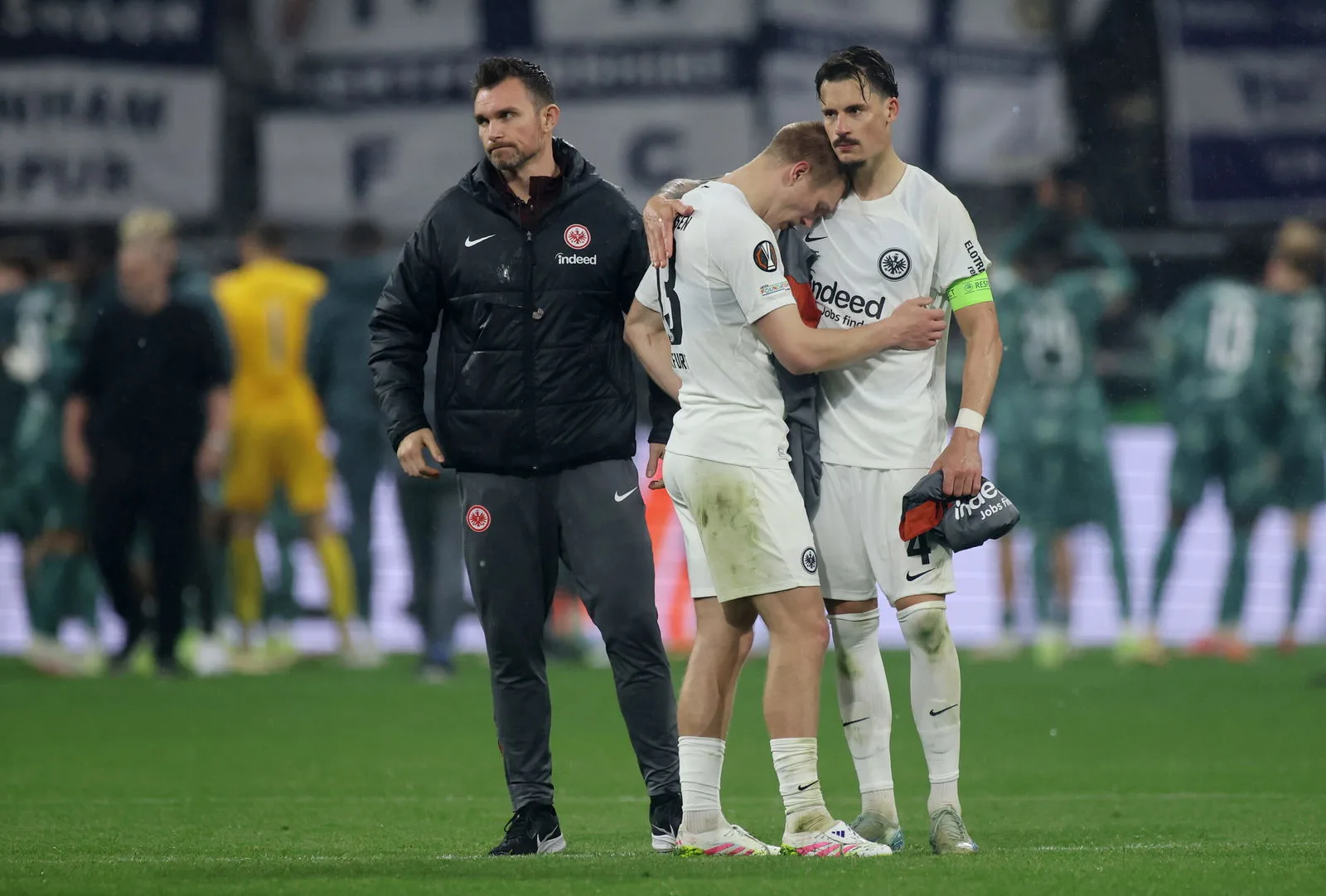 Leeds United News: clause de prêt CB Robin Koch recherché par Bayer Leverkusen