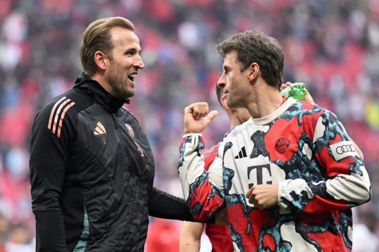 Le Bayern Secure 33rd Bundesliga, Harry Kane remporte son premier trophée