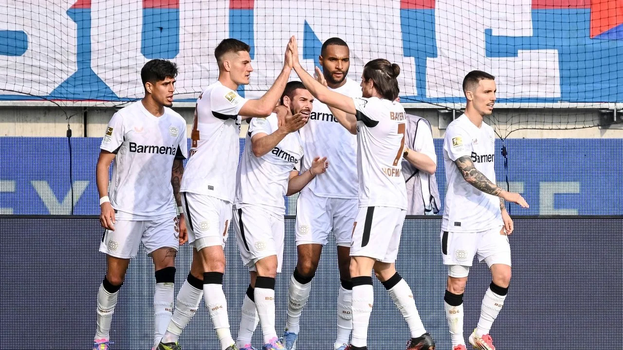 L’objectif tardif de Buendia donne à Leverkusen modéré une victoire dans sa chasse au titre de Bundesliga