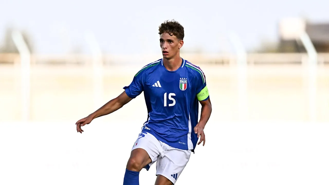 Bayer Leverkusen : Goulot d’étranglement défensif : le talent italien Natali (16 ans) désormais dans l’équipe de championnat | sport