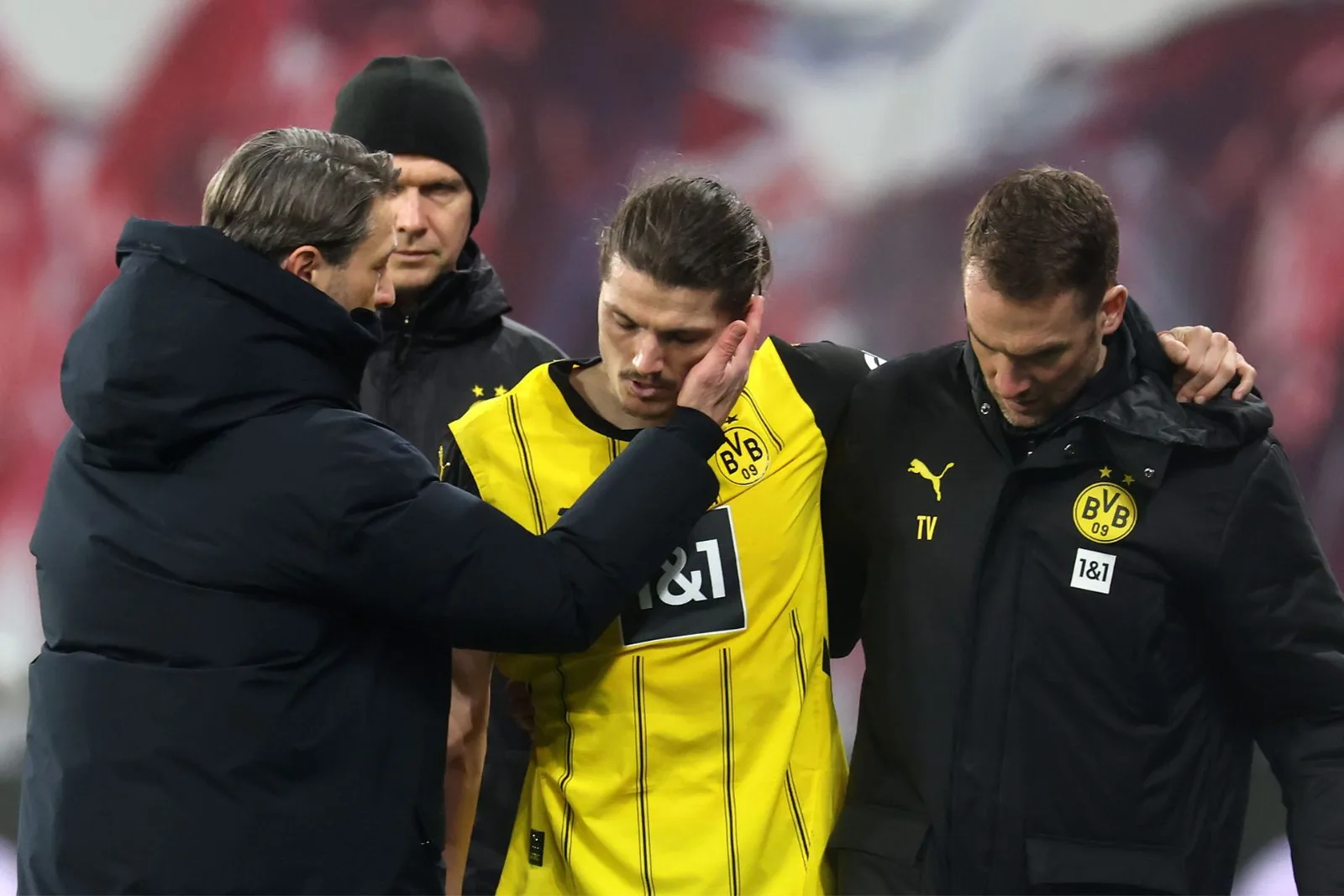 Le milieu de terrain de Dortmund Key Borussia reprend des blessures quelques semaines avant que l’UCL ne s’affronte avec Barcelone