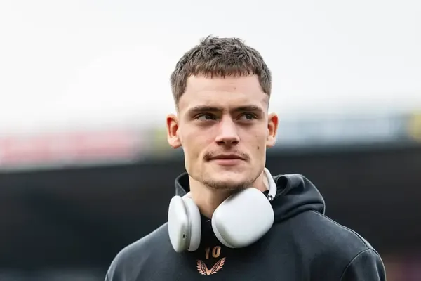 Manchester City pourrait utiliser le milieu de terrain de la première équipe dans les négociations pour Florian Wirtz de Bayer Leverkusen