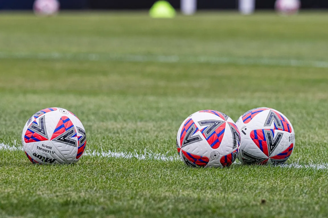Irish Promise (16) doit mettre fin à la carrière au bord du transfert de Bundesliga – Voetbal International