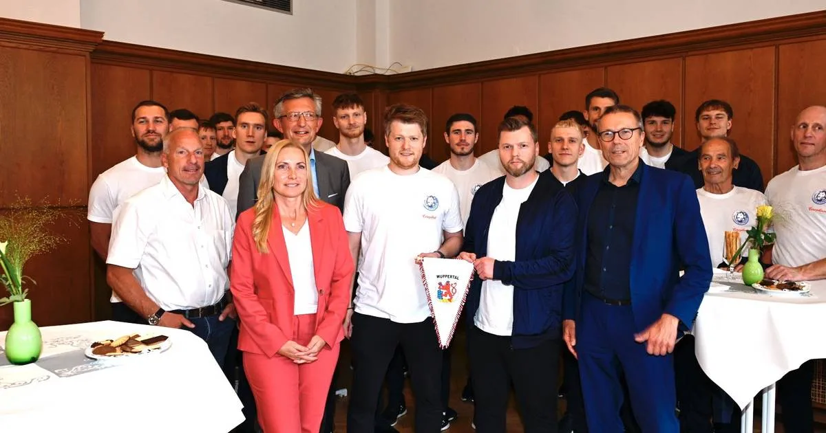 Promoteurs de Bundesliga BHC honorés dans la mairie de Wuppertal