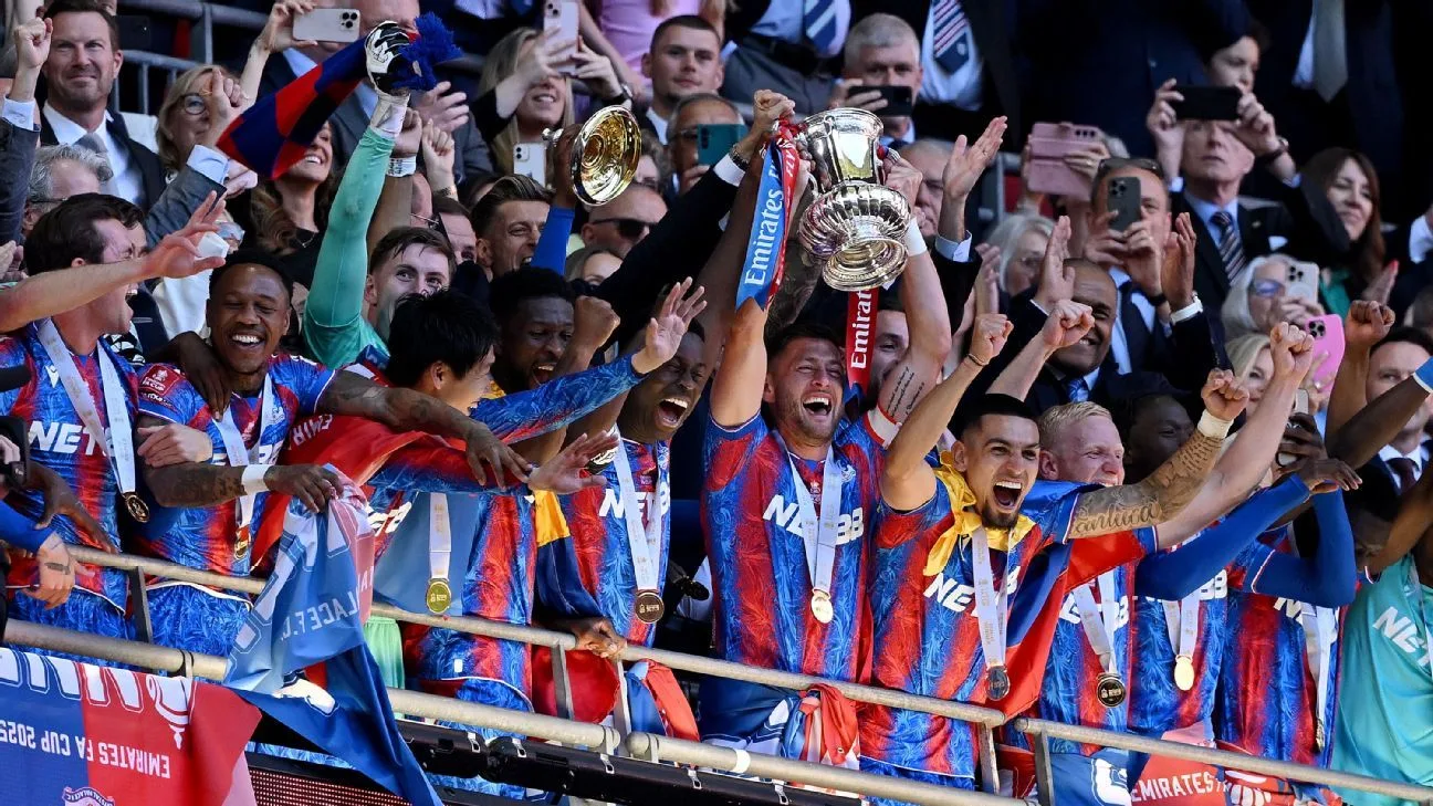 Statistiques: Historique de Crystal Palace First, Kane est le meilleur de Bundesliga, Manchester United Sink to New Low
