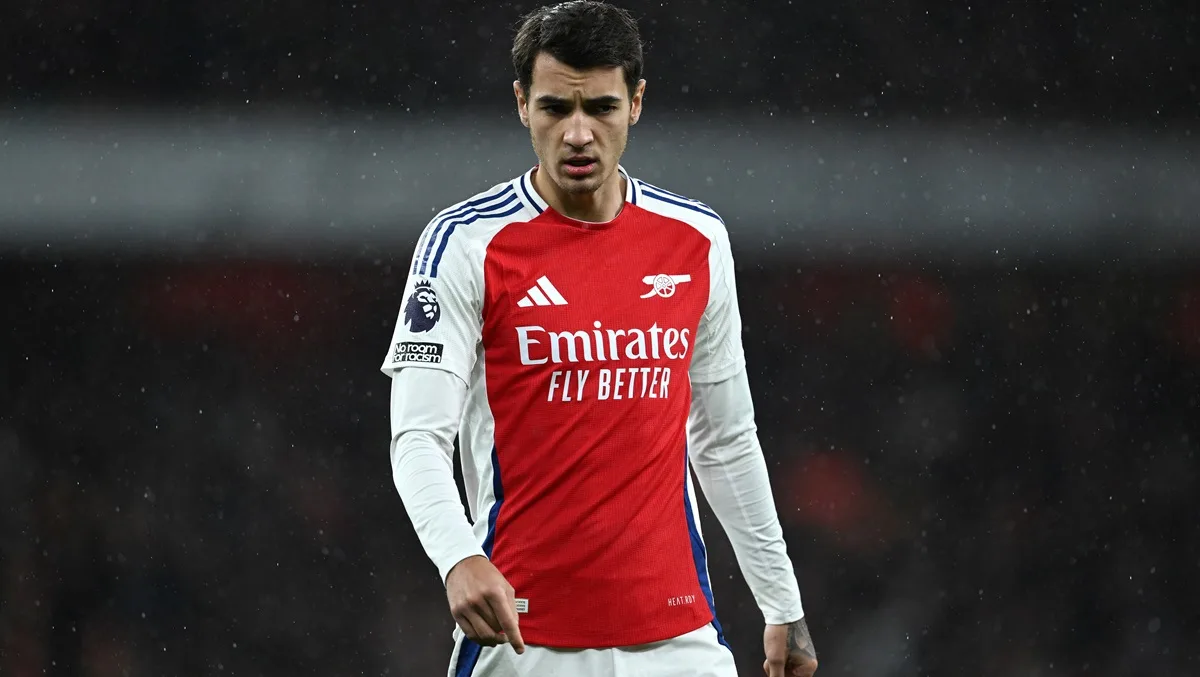 Bundesliga Club manifeste un intérêt croissant pour Arsenal Defender