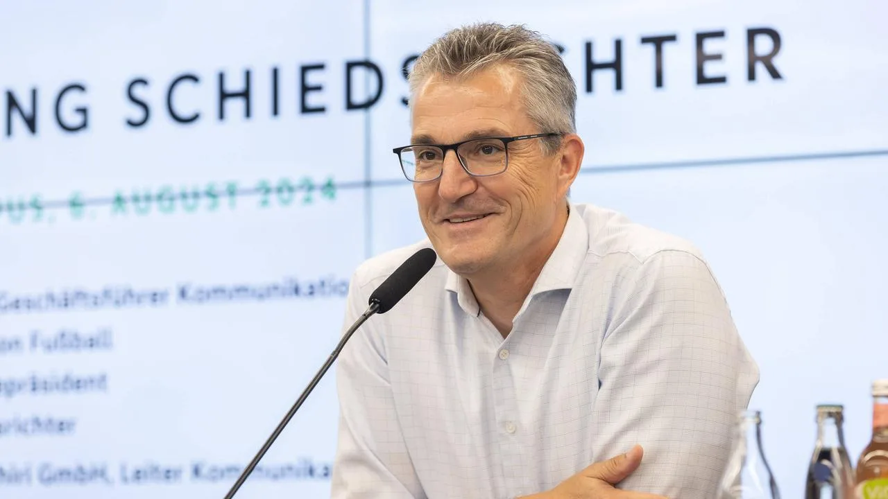 Le chef des arbitres Kircher annonce une nouvelle technologie de hors-jeu pour la Bundesliga