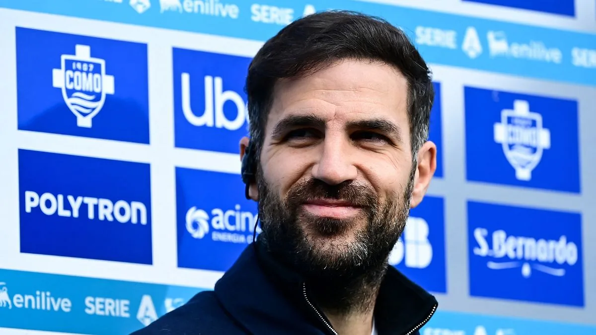 Bayer Leverkusen n’abandonne pas Fabregas, mais le Como Fa Muro