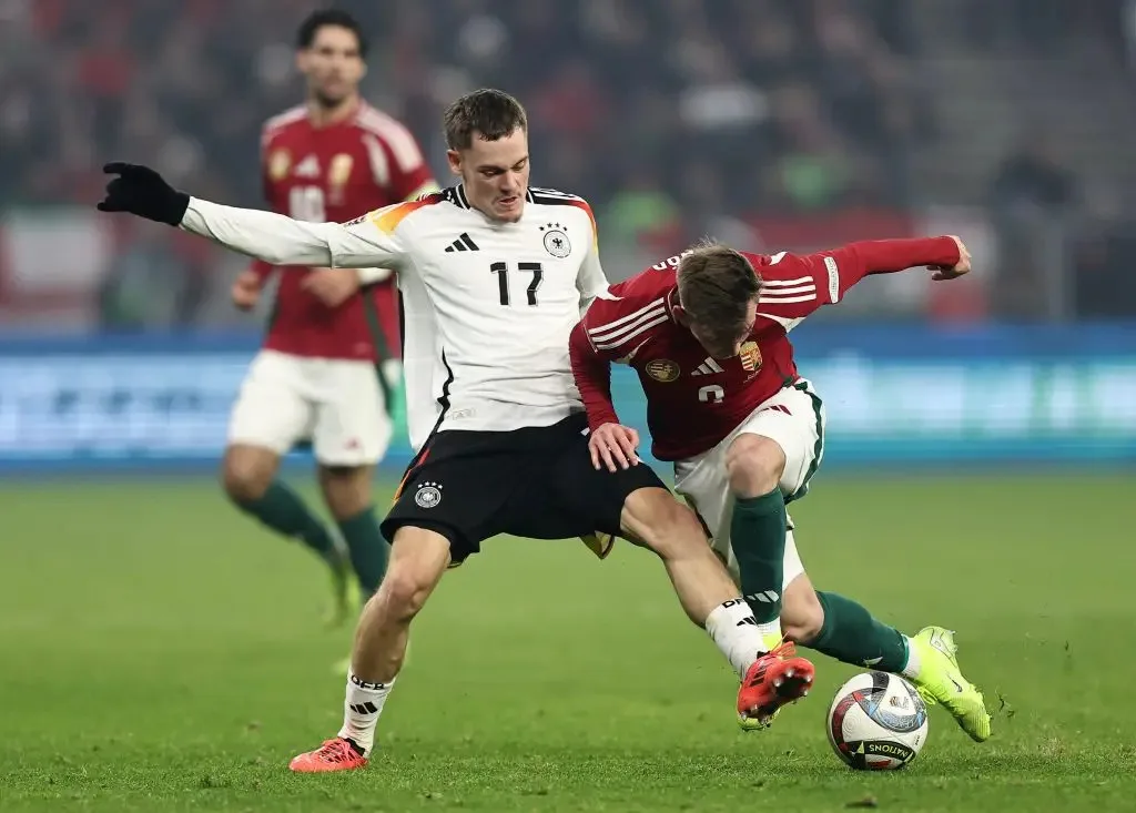 Le Bayer Leverkusen et Florian Wirtz en pourparlers sur son maintien au club tenteront toujours de recruter un remplaçant, qu’il reste ou non.