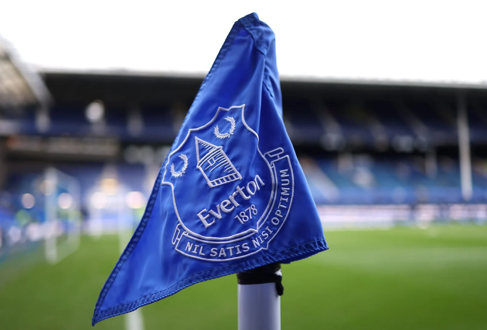 Le Borussia Dortmund s’apprête à rivaliser avec Everton dans la course pour recruter le meilleur buteur de la Ligue Europa