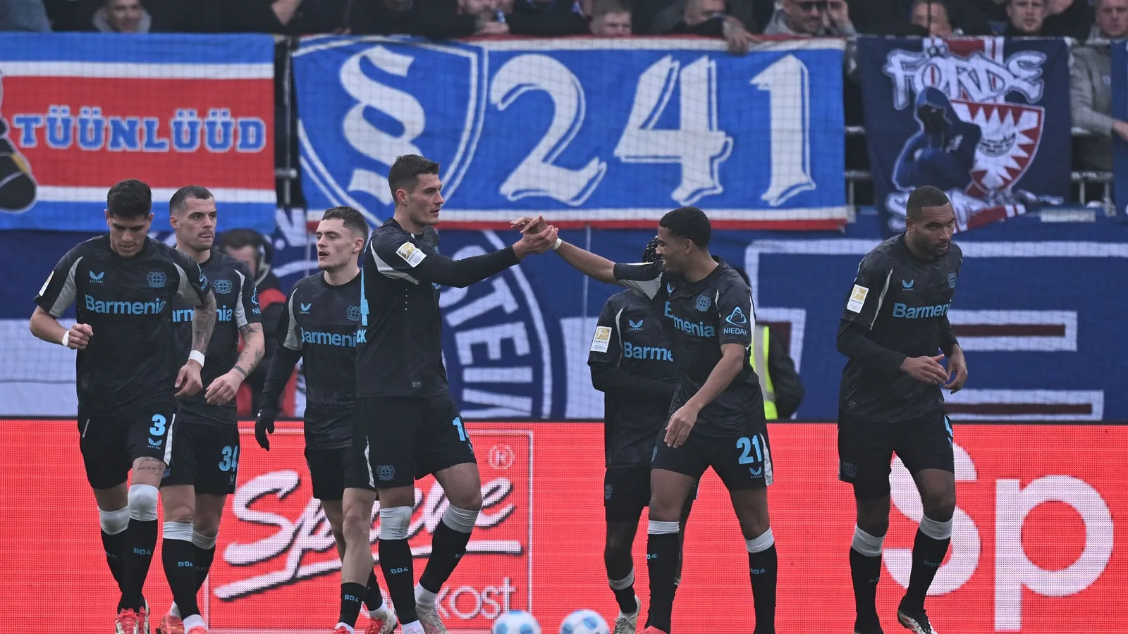 Holstein Kiel contre Bayer Leverkusen: le match du samedi Bundesliga maintenant dans le ticker en direct