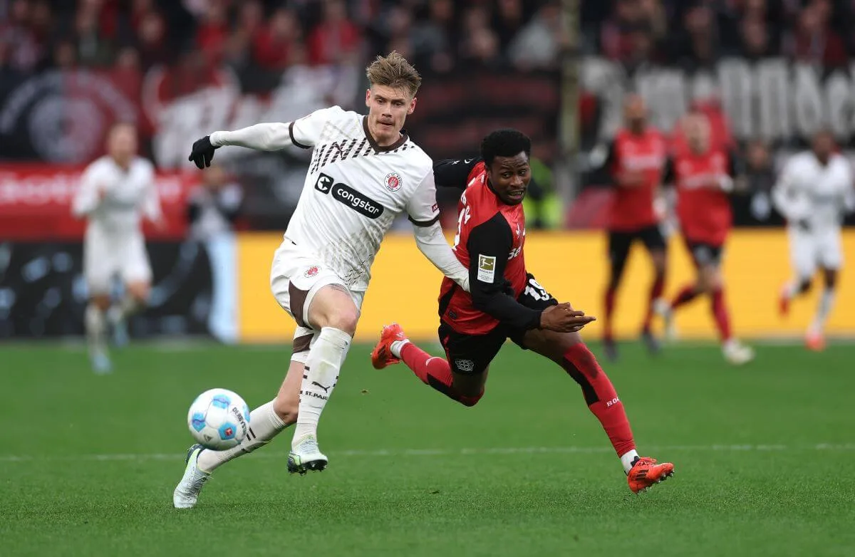 Bayer Leverkusen contre FC St. Pauli 2:1 – Assez serré