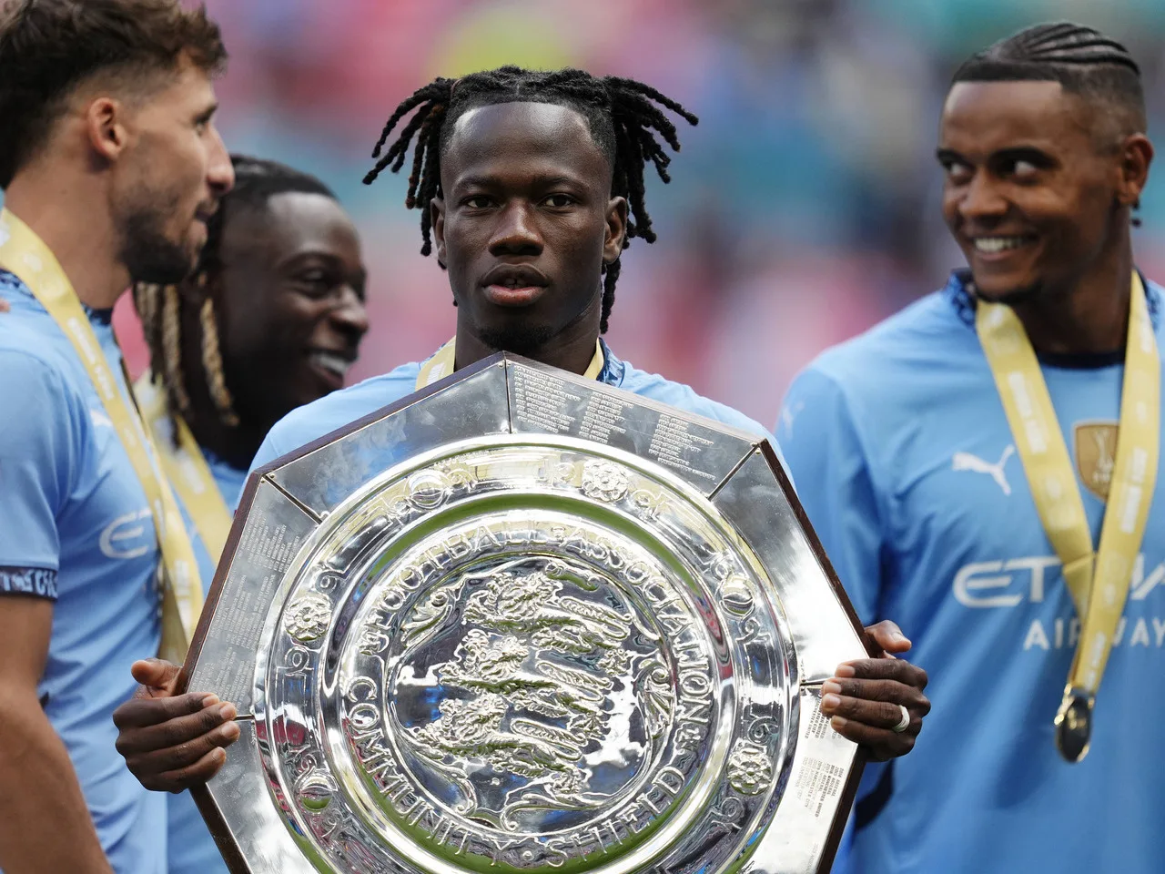 Issa Kaboré : un club de Bundesliga « accepte » un accord pour recruter le défenseur de Man City après un prêt cauchemardesque
