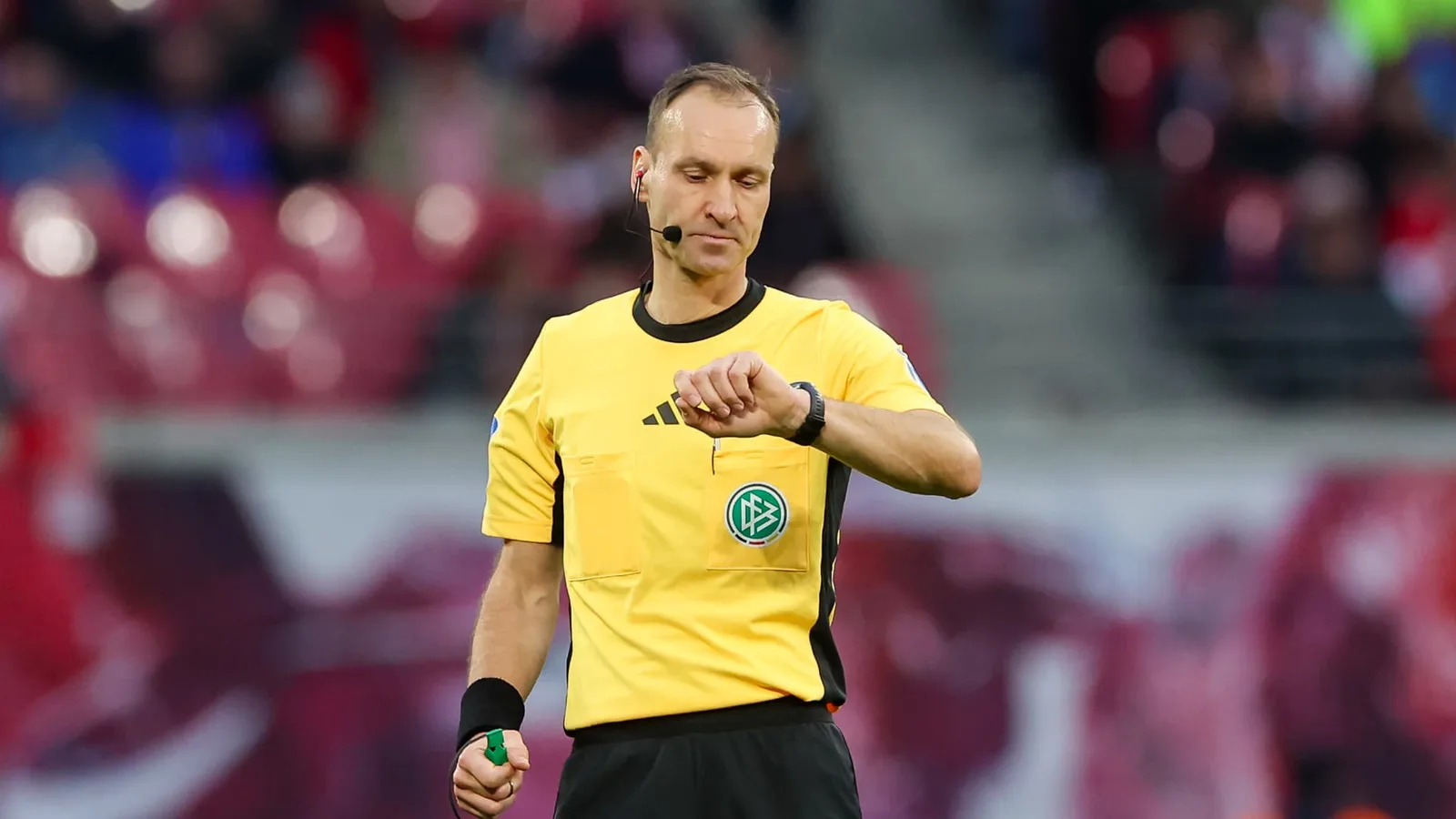 Encore repoussée en Ligue 1, la sonorisation des arbitres débarque en Bundesliga