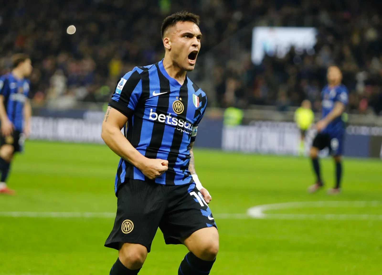 Lautaro Martinez peint en inter – Bayern Munich! Vide comme l’attaquant argentin est rarement vu. Vidéo