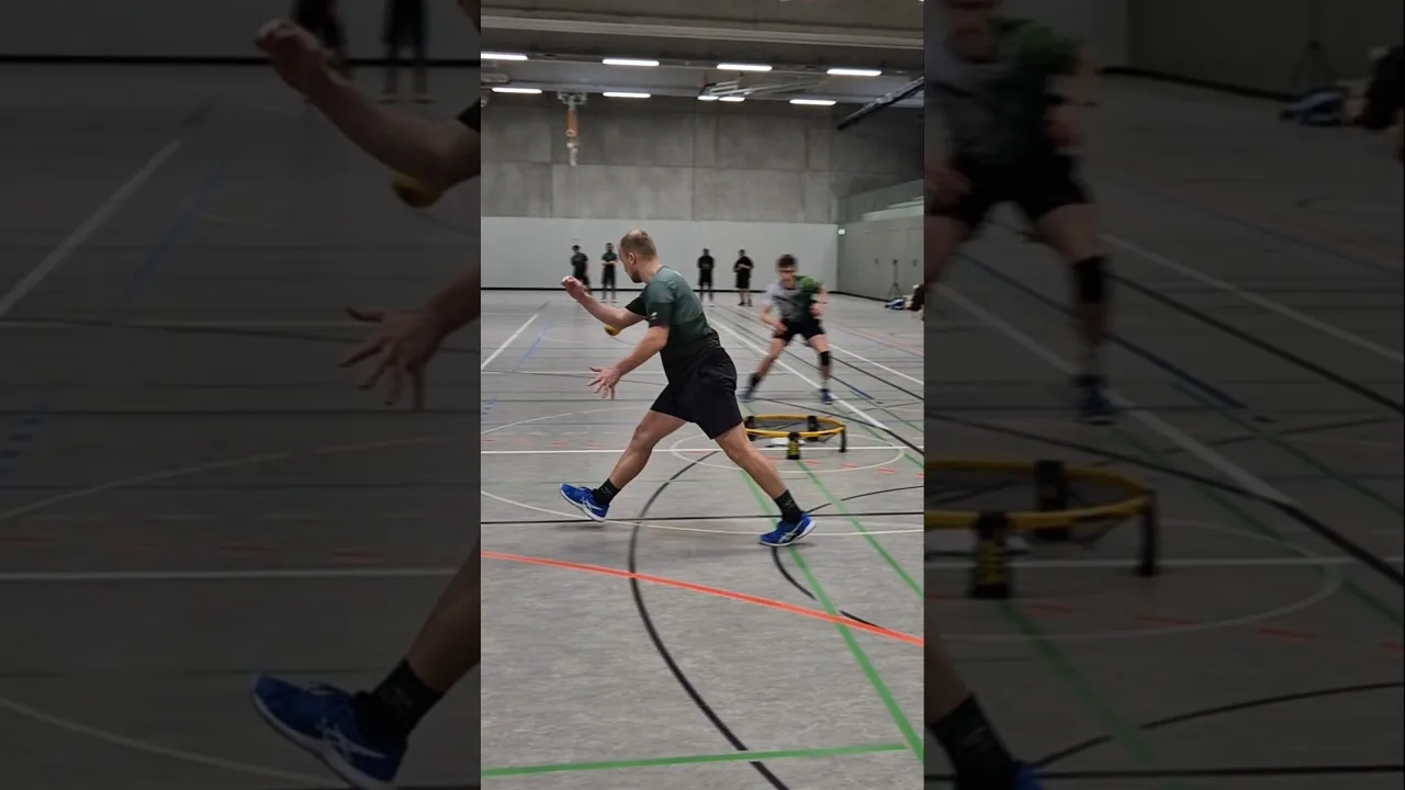 LOWEST BACKHAND IN THE GAME?#DeutscheRoundnetaLiga #Bundesliga #RoundnetGermany #Roundnet